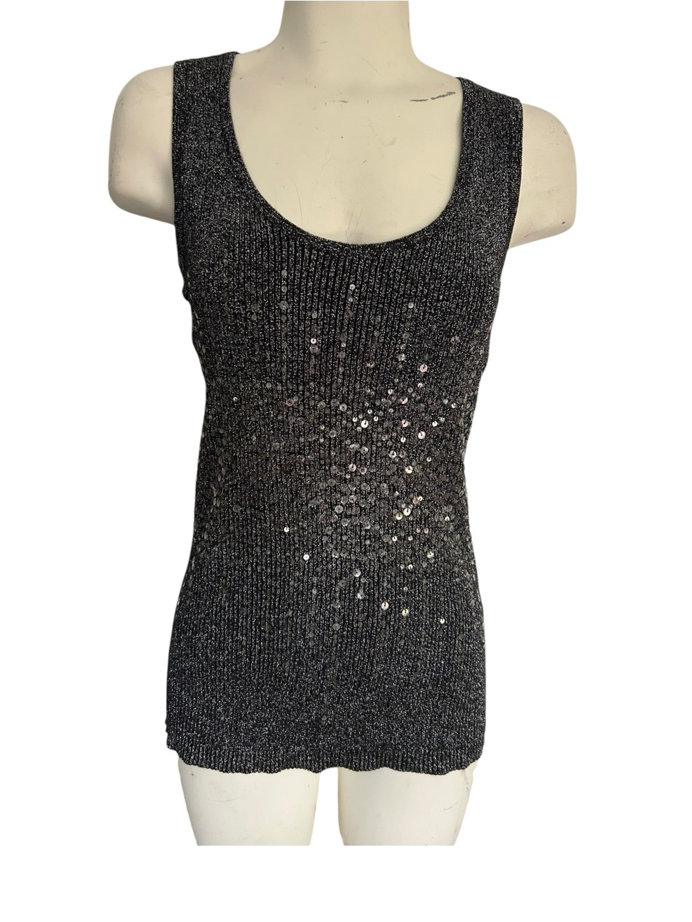 le chateau Black Sequin Ribbed Scoop Neck Tank